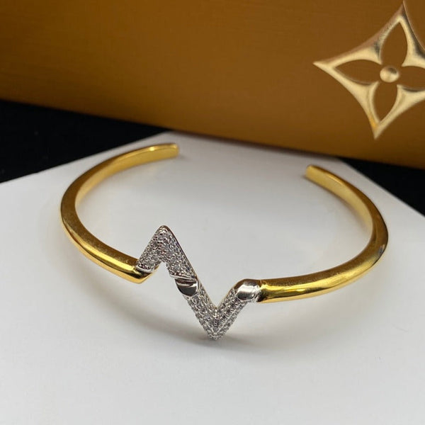 ˇShow YourselfˇVOLTE UPSITE DOWN DIAMOND GOLD OPEN BRACELET