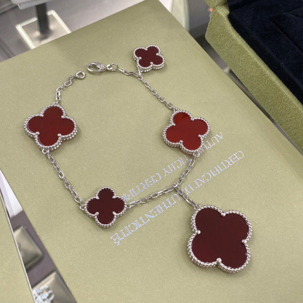 ˇShow YourselfˇCLOVER 5 MOTIFS CARNELIAN BRACELET